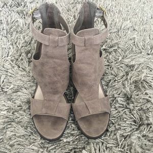 Fergalicious Faux Suede Sandals with Heel Sz 9